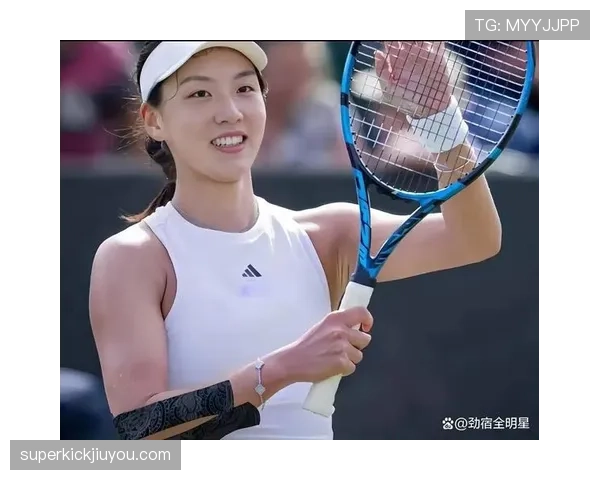 王欣瑜训练场外的生活，比球场还疯狂，真有明星范儿！
